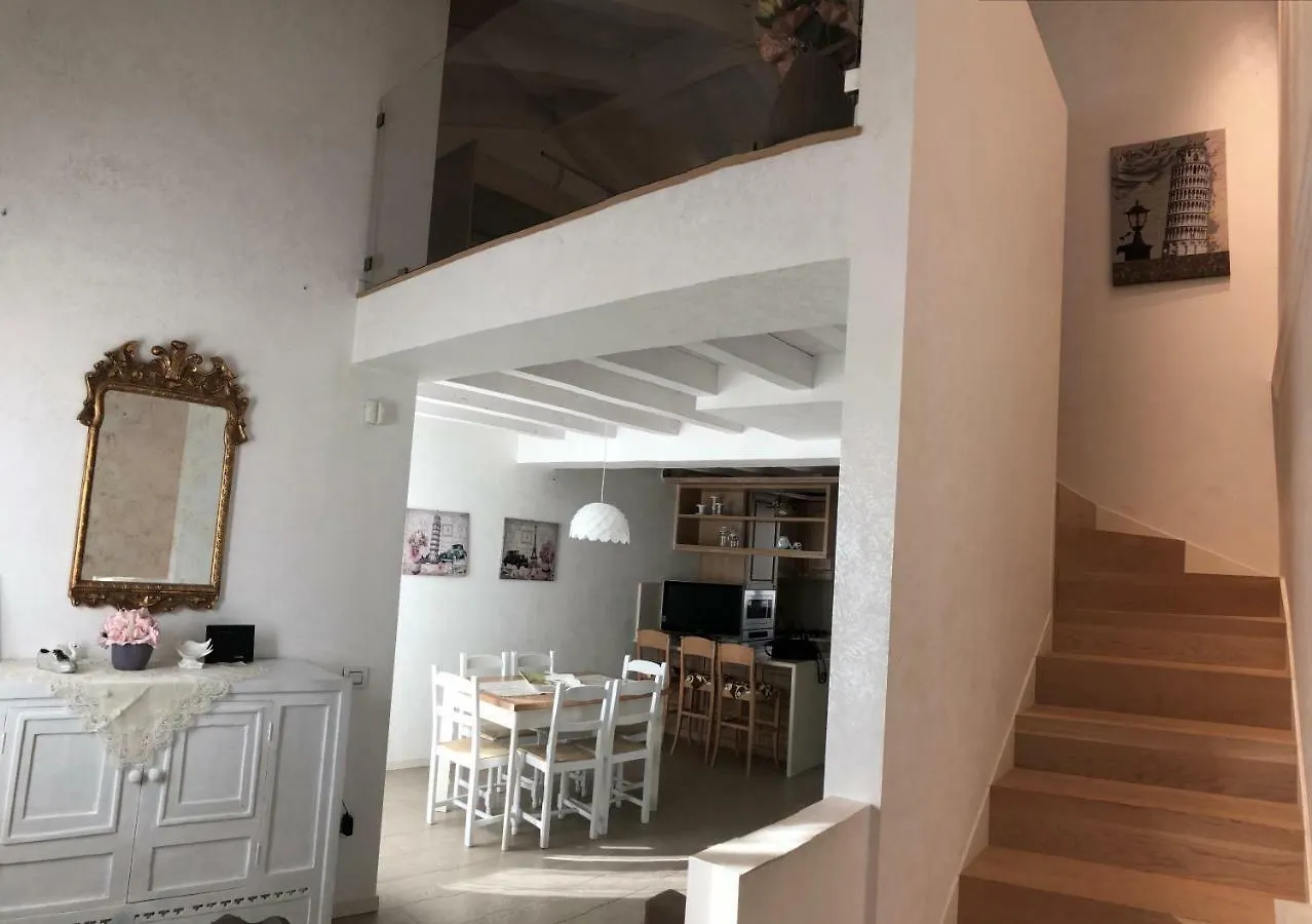 Apartment Appartamenti Agli Ulivi Peschiera del Garda Italy