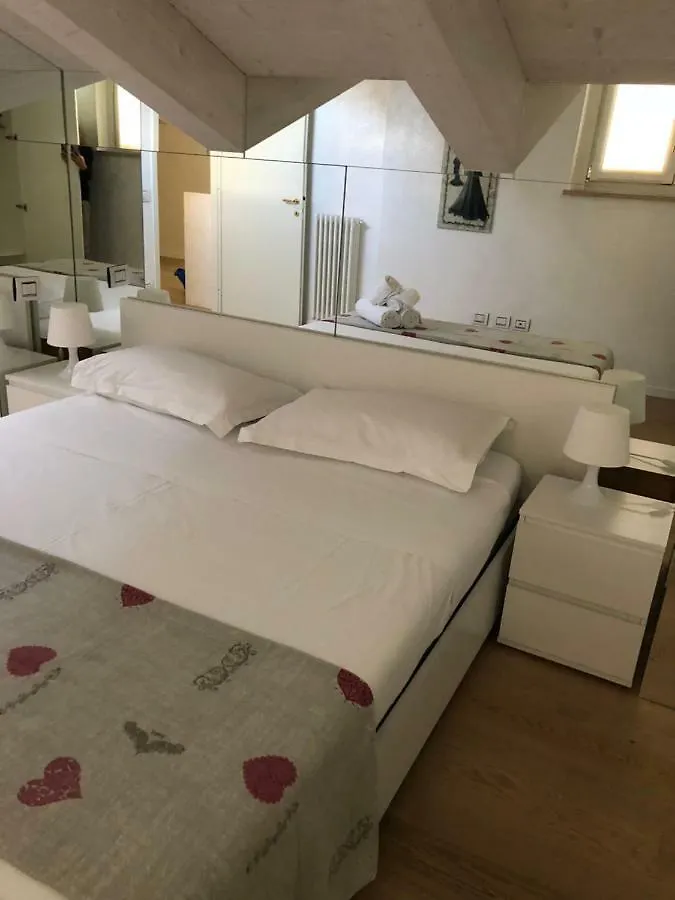 Appartamenti Agli Ulivi Peschiera del Garda Apartment