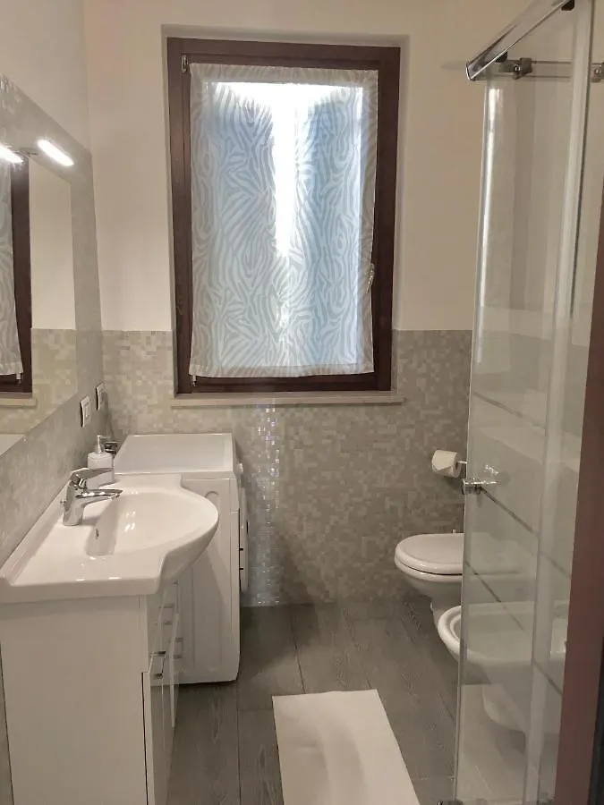 Apartment Appartamenti Agli Ulivi Peschiera del Garda Italy